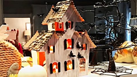 Dollar Tree Light-Up Haunted Farmhouse | DIY Joy Projects and Crafts Ideas