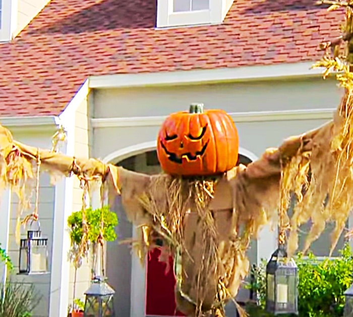 How To Make A Pumpkin Scarecrow With PVC Pipe