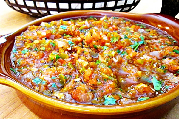 Fire Roasted Salsa Recipe - How To Make Salsa - Easy Salsa Recipe