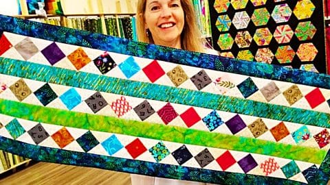 Jelly Roll Scrap Buster Table Runner With Donna Jordan | DIY Joy Projects and Crafts Ideas