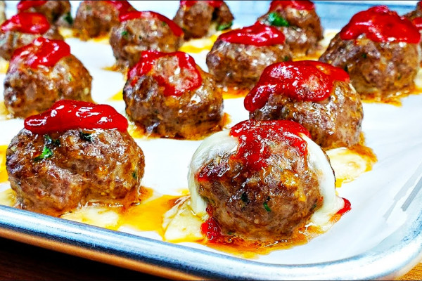 Cheese Filled Meatball Recipe - Meatballs Recipe - Meatloaf Style Meatballs