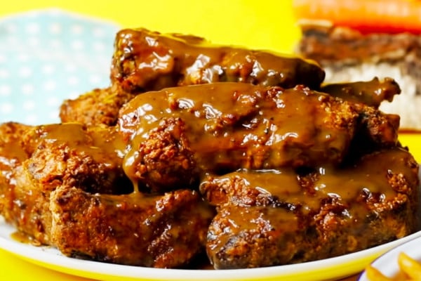Crispy Southern Fried Pork Ribs And Gravy Recipe - Ribs Recipe - Gravy Recipe