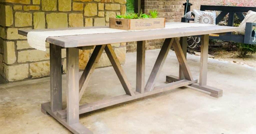 DIY $60 Outdoor Dining Table - Handmade Outdoor Table - DIY Table