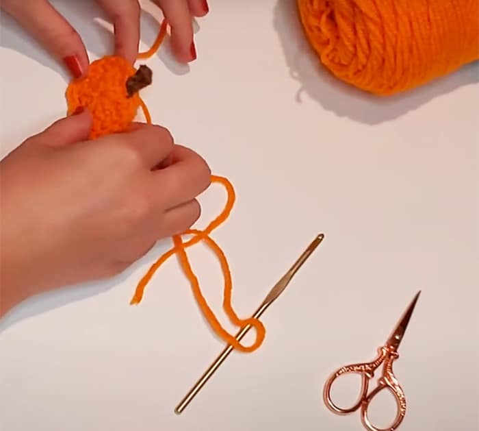 Pumpkin Spice Coffee Sleeve - Quick Crocheting - Fall Crochet Ideas