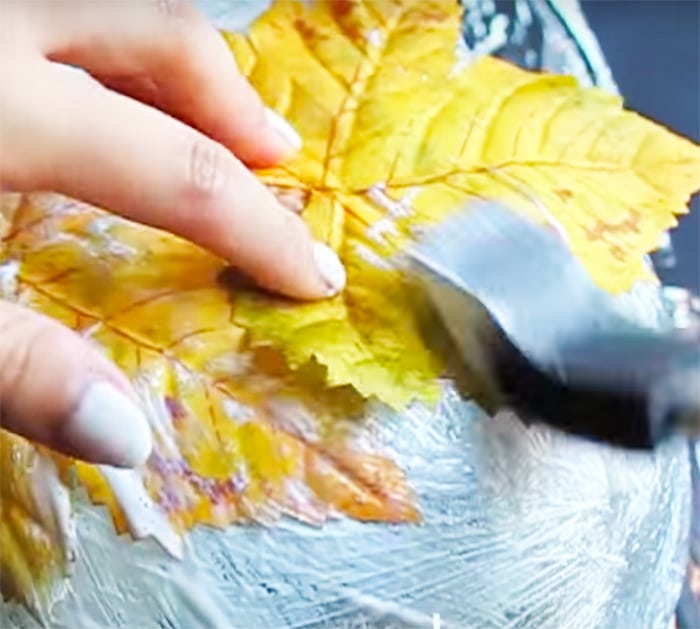 Use Bowl to Mod Podge Leaves - Create A Leaf Bowl - Fall Home Decor