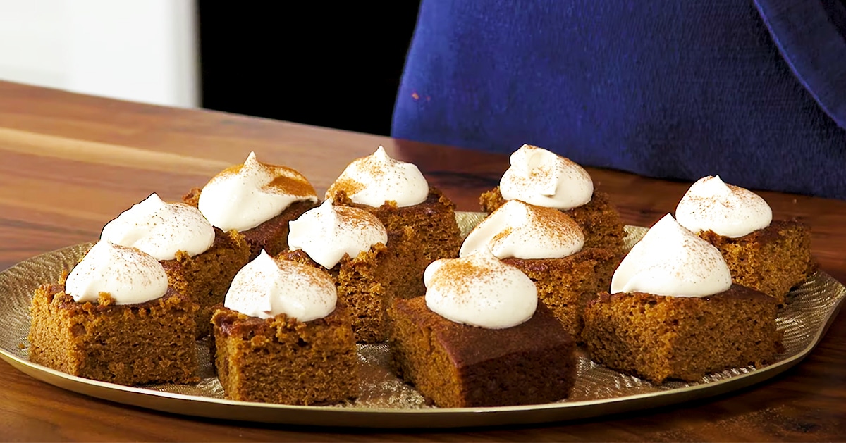 Old-Fashioned Gingerbread Cake Recipe | DIY Joy Projects and Crafts Ideas