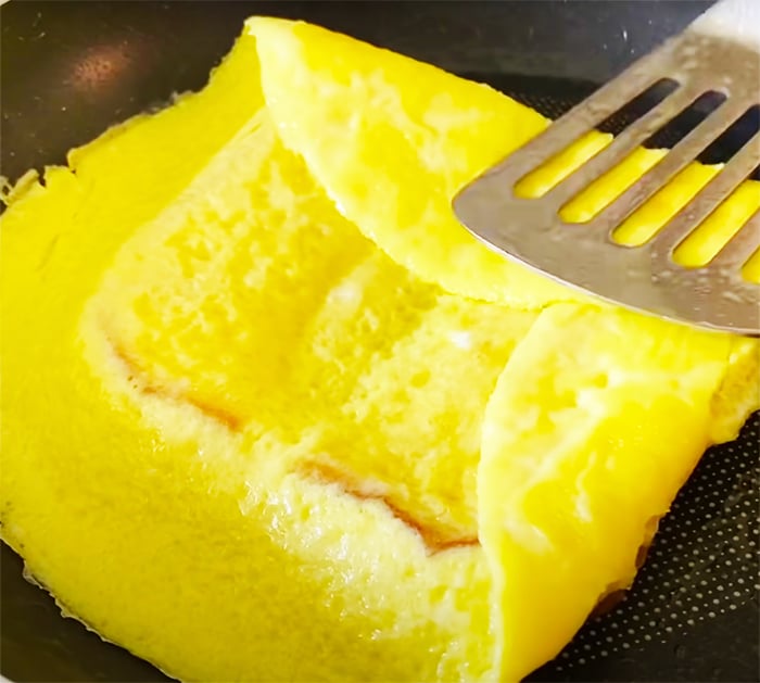 How To Make One Pan Egg Toast - Korean Egg Toast - Trending Egg Toast