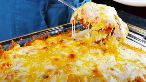 Oven-Baked Breakfast Casserole Recipe | DIY Joy Projects and Crafts Ideas