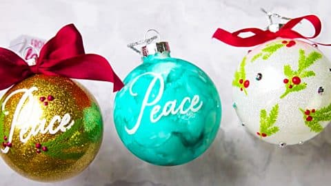 How To Make Alcohol Ink Glitter Ornaments | DIY Joy Projects and Crafts Ideas