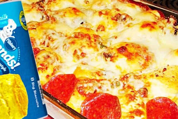 How To Make Canned Biscuit Pizza - Easy Bubble Pizza Recipe - Homemade Biscuit Pizza