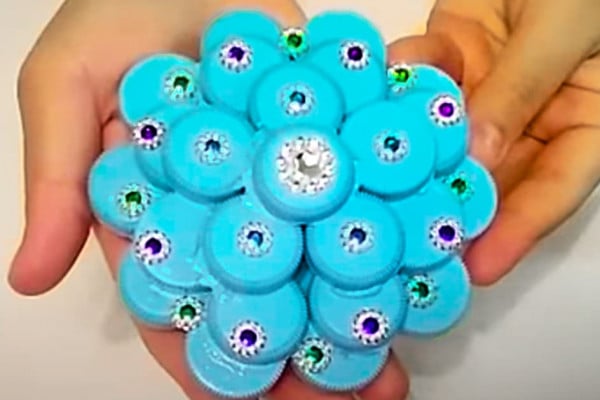 How To make Bottle Cap Flowers - Recycled Diy Ideas - DIY Flowers