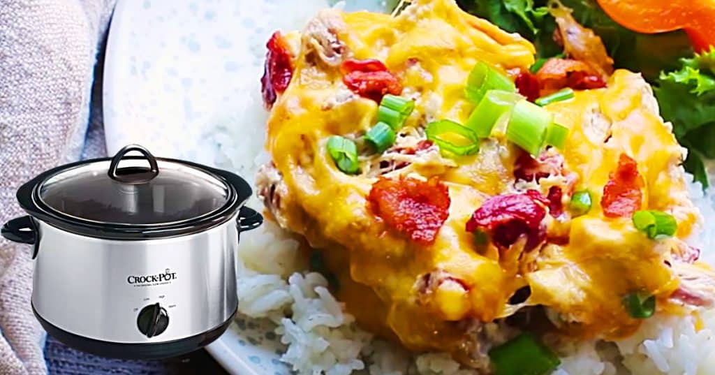 How To Make Crack Chicken In A Crockpot - Easy Crockpot Dinner - Chicken Ideas