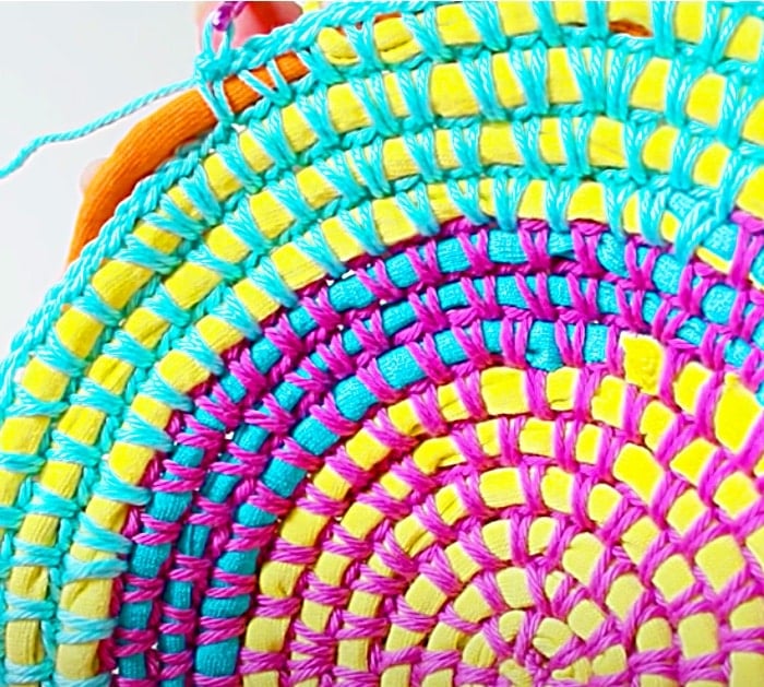 Easy Crochet Ideas - Easy Rug Ideas - Handmade Rug Pattern