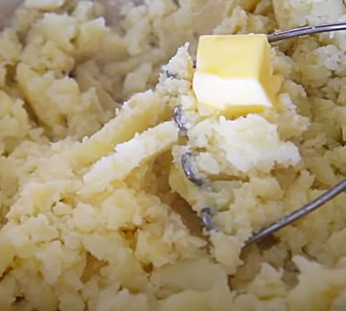 How To A Make Garlic Cheddar Mashed Potato Recipe - Mashed Potato Casserole - Easy Mashed Potato Ideas