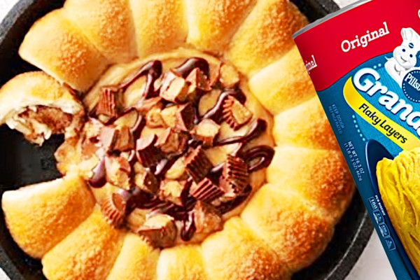 Canned Biscuit Reese's Dip - Dessert Ideas - Chocolate Recipes