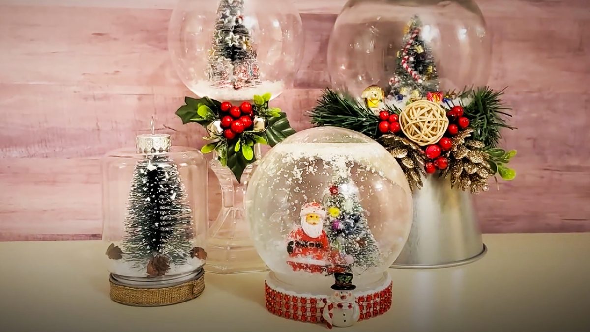 Homemade Gifts for Friends {DIY Snow Globe Candle} - A Country