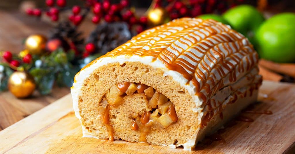 Caramel Apple Pie Roll Recipe - Apple Pie Recipes - Caramel Recipes