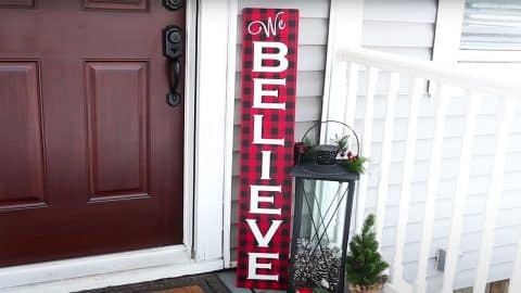 DIY Buffalo Check Christmas Sign | DIY Joy Projects and Crafts Ideas