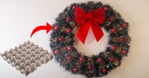 DIY Christmas Wreath Using Egg Carton Tray