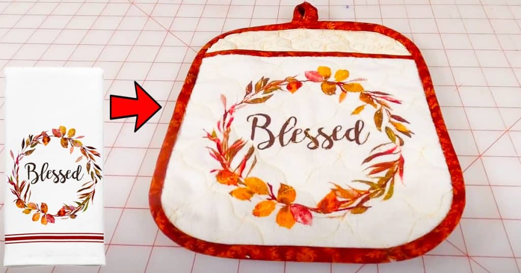 DIY Oven Mitt Using A Kitchen Towel - DIY Sewing - DIY Kitchen Towel Projects