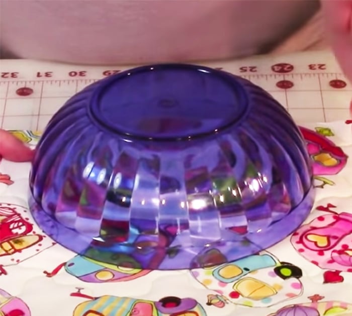 Use a Bowl To Make Toaster Cover - DIY Sewing Projects - Quick and Easy Sewing Project