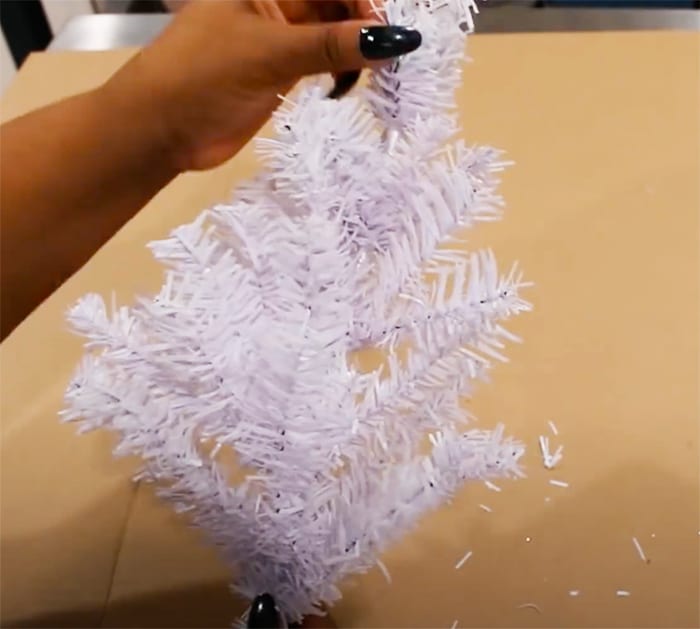 If you hot glue dollar store snowflakes, do they melt? - Country