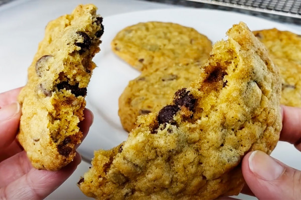 DoubleTree Chocolate Chip Cookie Recipe - Chocolate chip Cookie Recipes - Cookie Recipes