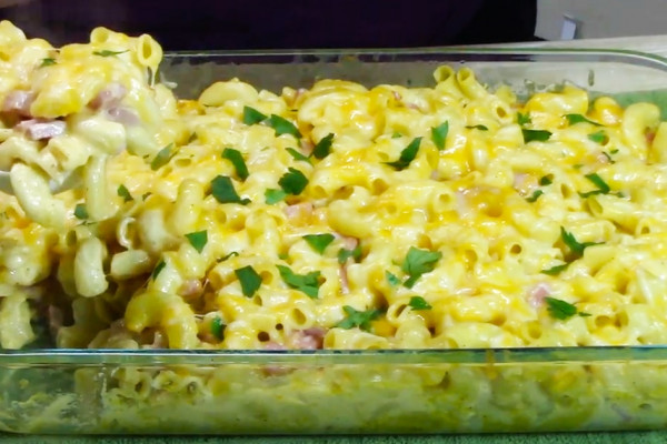 Macaroni And Cheese Ham Casserole Recipe - Casserole Recipes - Thanksgiving Leftover Recipes