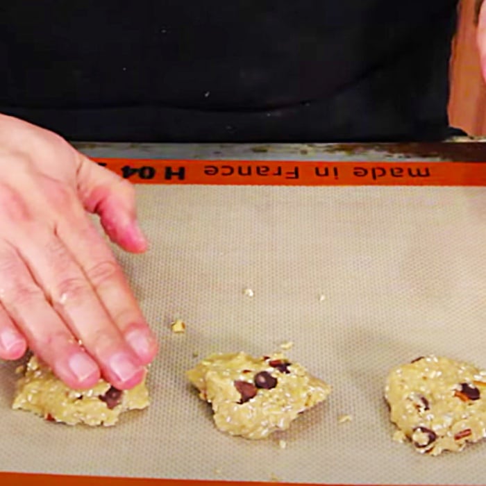 Neiman Marcus Cookies - High End Cookie Recipe - Easy Cookie Ideas