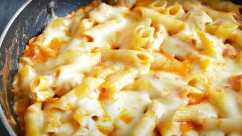 One-Pot Chicken Cheese Pasta Recipe | DIY Joy Projects and Crafts Ideas