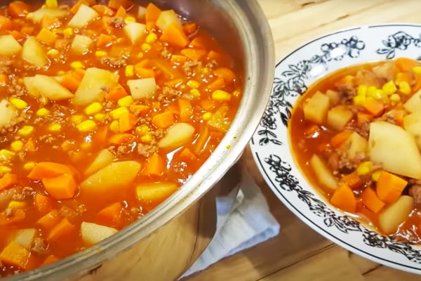 One-Pot Hamburger Soup Recipe - Soup Recipes - Ground Beef Recipes