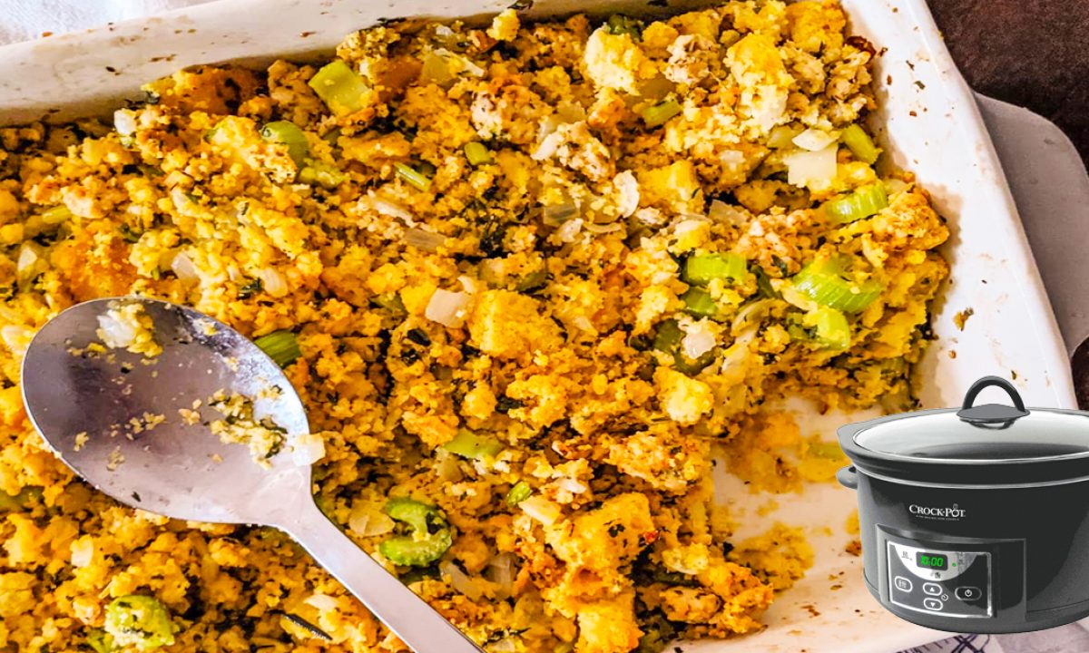 Slow Cooker Cornbread Dressing Recipe - DIY Joy