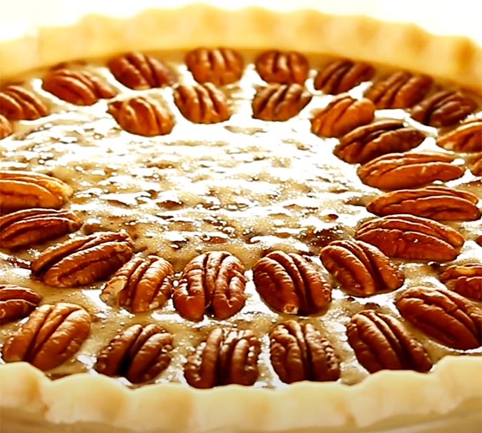 Homemade Pecan Pie - Sweet Desserts - Thanksgiving Dessert Ideas