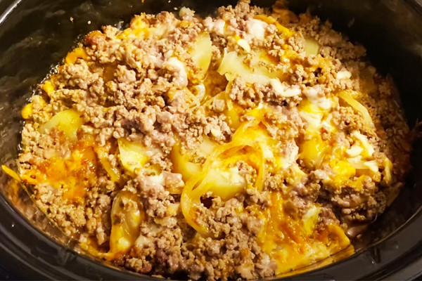 Southern-Style Hamburger Casserole Recipe - Casserole Recipes - Southern Recipes