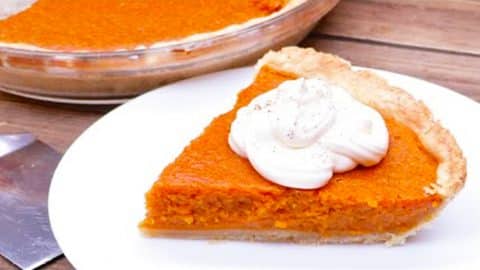 Southern Sweet Potato Pie Recipe | DIY Joy Projects and Crafts Ideas