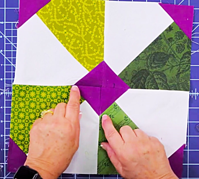 How To Sew A Quilt - Easy Quilt Pattern - Beginner Quilt