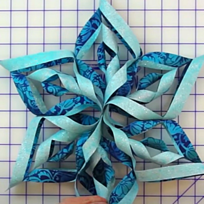 How To Make A Fabric Snowflake - DIY Christmas Decor - DIY Ornament Ideas