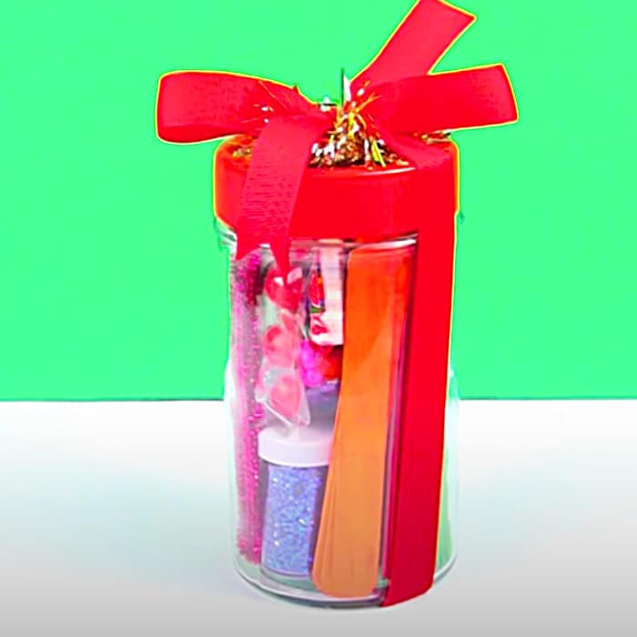 How To Make Gift Jars - DIY Gift Jar Ideas - Christmas Gift Ideas