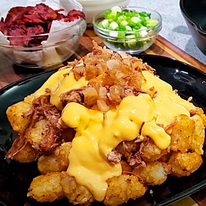 Loaded Tater Tot Recipe - How To Make Tater Tot Casserole - Easy Dinner Ideas