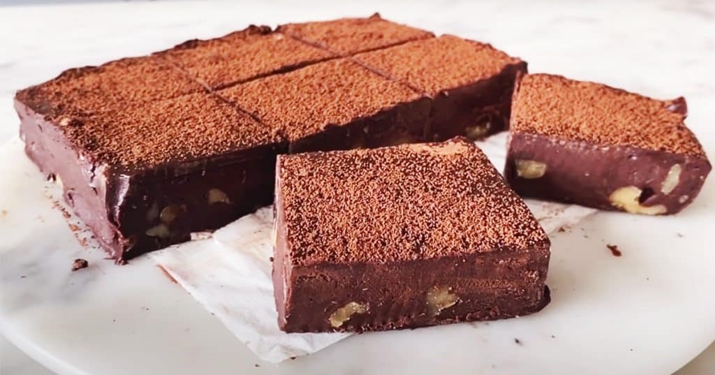 3-Ingredient Chocolate Fudge Recipe - Fudge Recipe - Chocolate Recipes - Chocolate Fudge Recipes