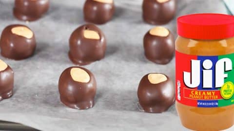 4-Ingredient Buckeye Peanut Butter Balls Recipe | DIY Joy Projects and Crafts Ideas