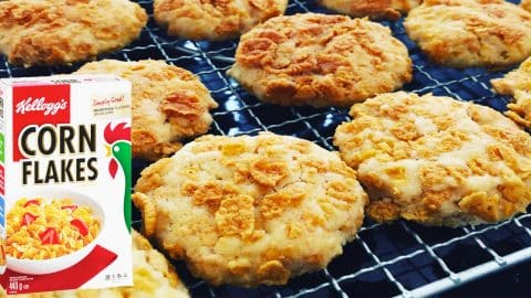 5-Ingredient Cornflake Cookie Recipe | DIY Joy Projects and Crafts Ideas