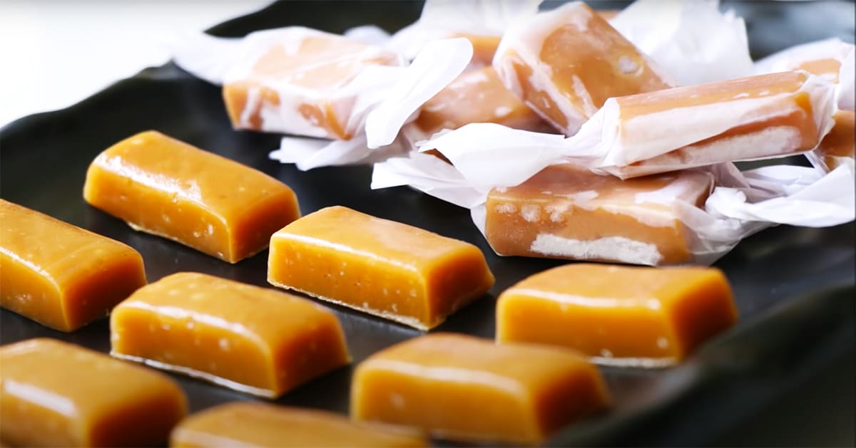 Chewy Caramel Toffee Recipe | DIY Joy Projects and Crafts Ideas