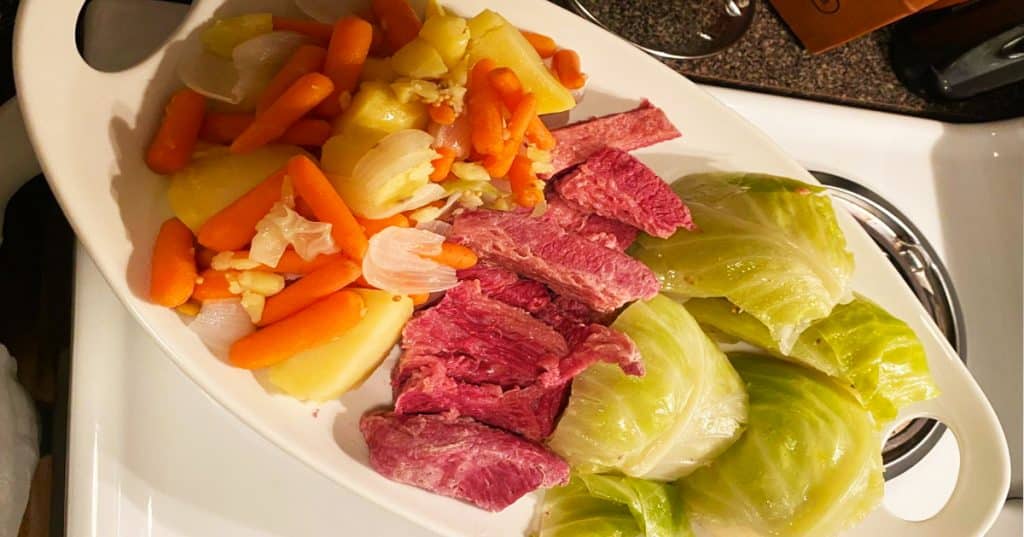 Crockpot Corned Beef And Cabbage Recipe- Crockpot Recipes - Corned Beef Recipes