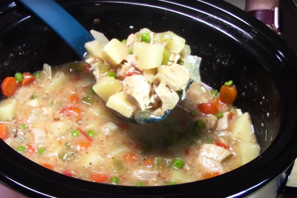 Crockpot Creamy Chicken Stew Recipe - Crockpot Recipes - Chicken Recipes