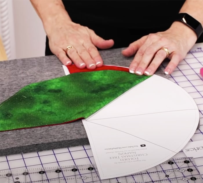 Simple DIY Folded Christmas Tree Napkin - Holiday Sewing Crafts - Christmas Dinner Table Setting
