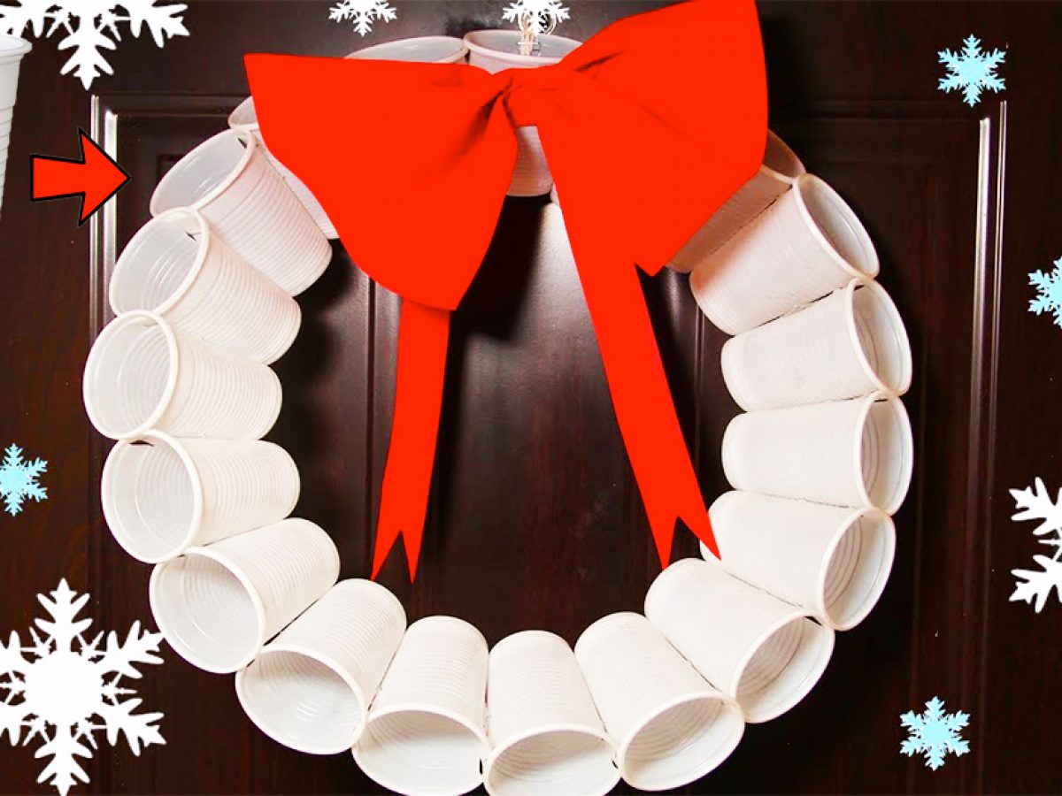 https://diyjoy.com/wp-content/uploads/2020/12/How-To-Make-A-Christmas-Wreath-Using-Plastic-Cups-1200x900.jpg