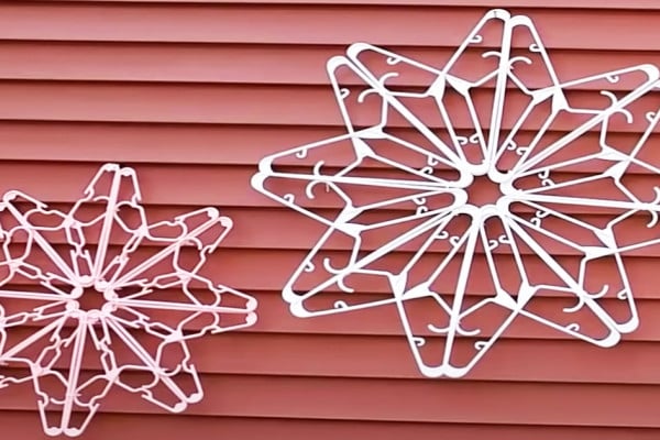 How To Make A Snowflake Using Plastic Hangers - DIY Snowflake - Plastic Hanger Snowflake