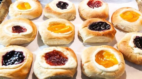 How To Make Kolaches Using Frozen Rolls | DIY Joy Projects and Crafts Ideas