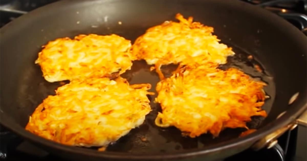 How To Make Potato Pancakes | DIY Joy Projects and Crafts Ideas